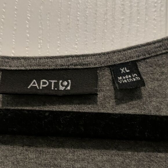 Apt. 9 gray sleeveless sequin top Sz XL - Picture 3 of 4